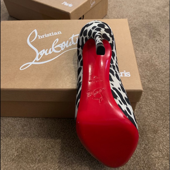 Christian Louboutin BRAND NEW Authentic - Picture 6 of 8